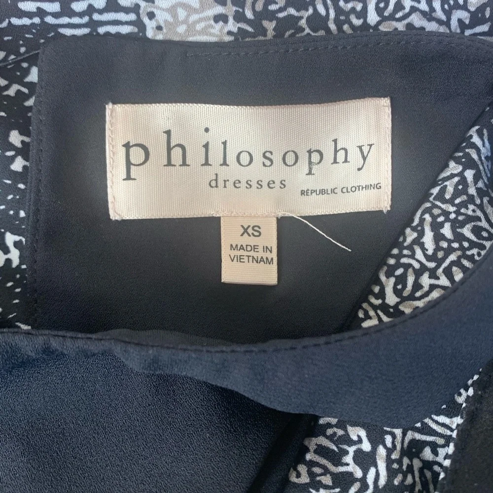 PHILOSOPHY•DRESS - Picture 6 of 9